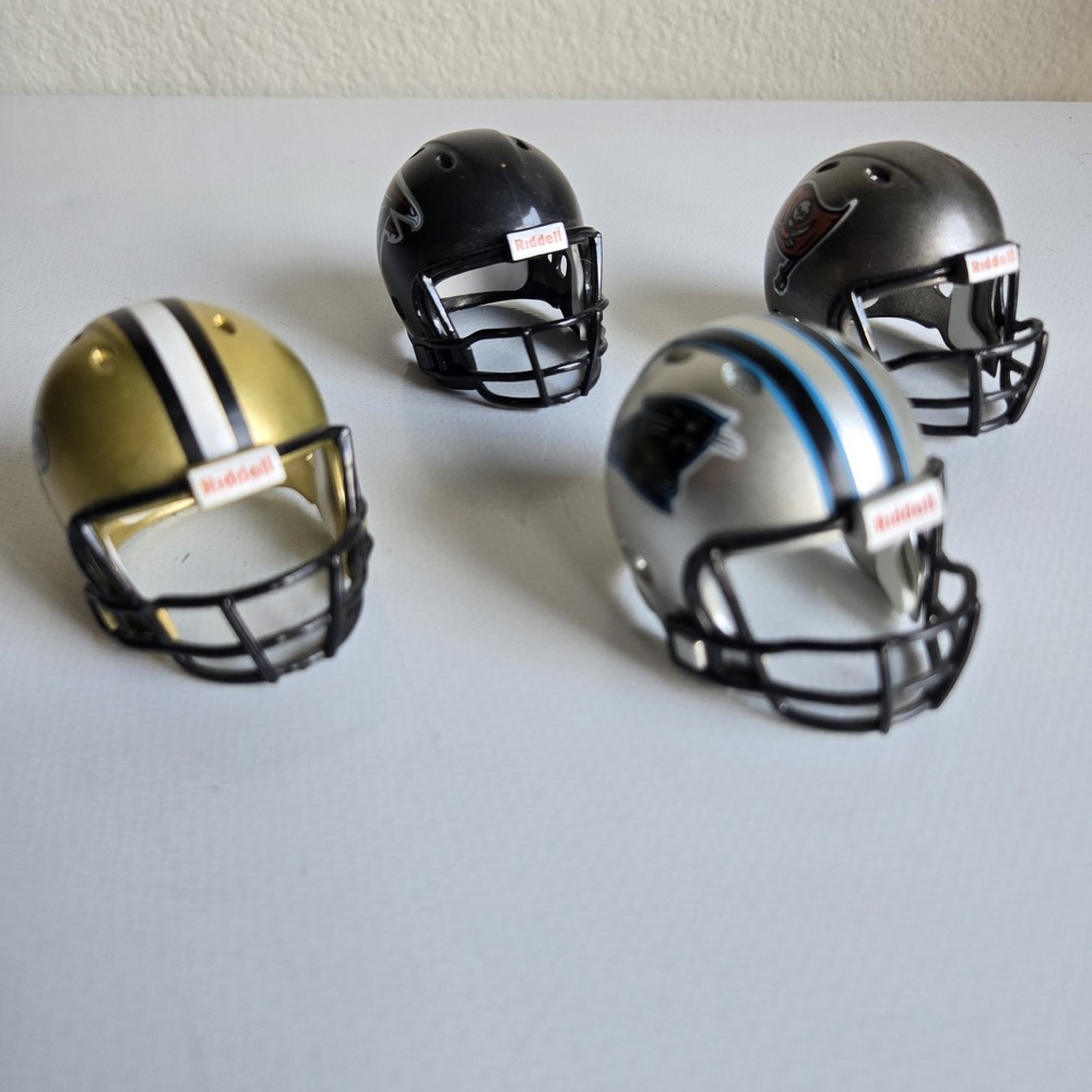 4 NFL Riddell Pocket Pro Helmet Lot NFC South Mini Football Vintage 1.5" - Picture 2 of 5